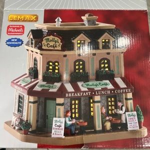 Lemax Mollys Cafe Christmas House